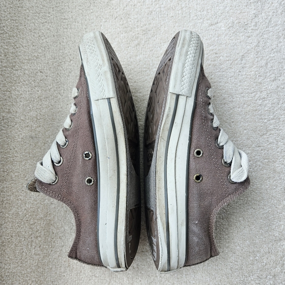 Converse Chuck Taylors w8 m6 - Picture 7 of 11